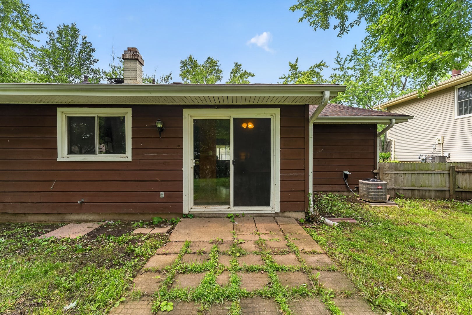 140 Tamarack Drive, Bolingbrook, IL 60440
