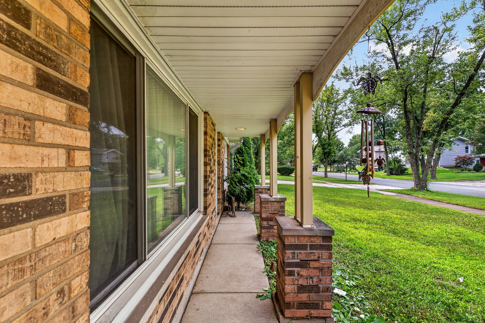 140 Tamarack Drive, Bolingbrook, IL 60440