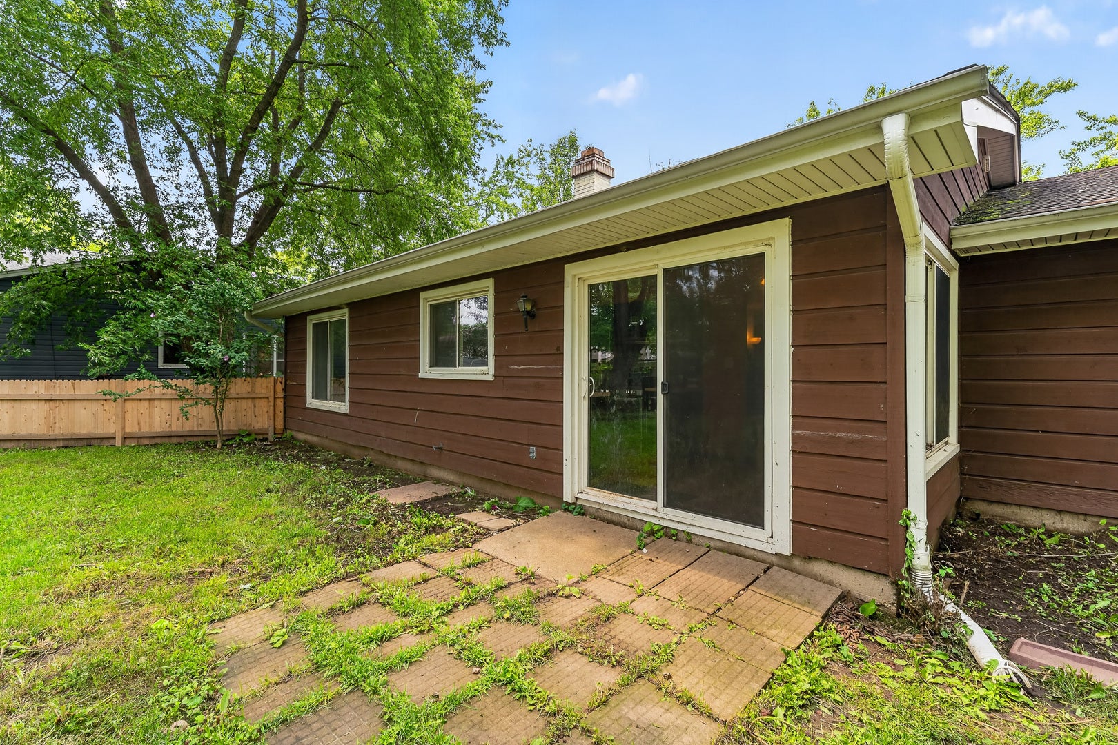 140 Tamarack Drive, Bolingbrook, IL 60440