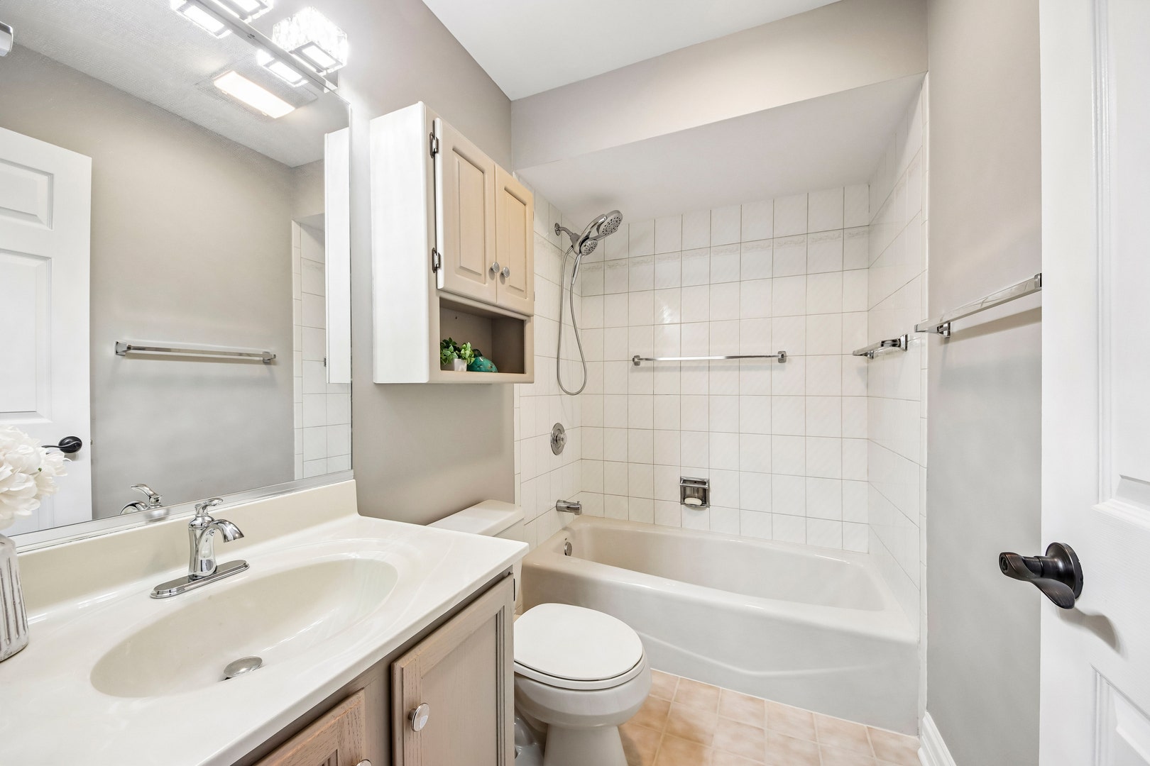 281 Governors Lane, #281, Elgin, IL 60123 281 Governors Lane, #281, Elgin, IL 60123