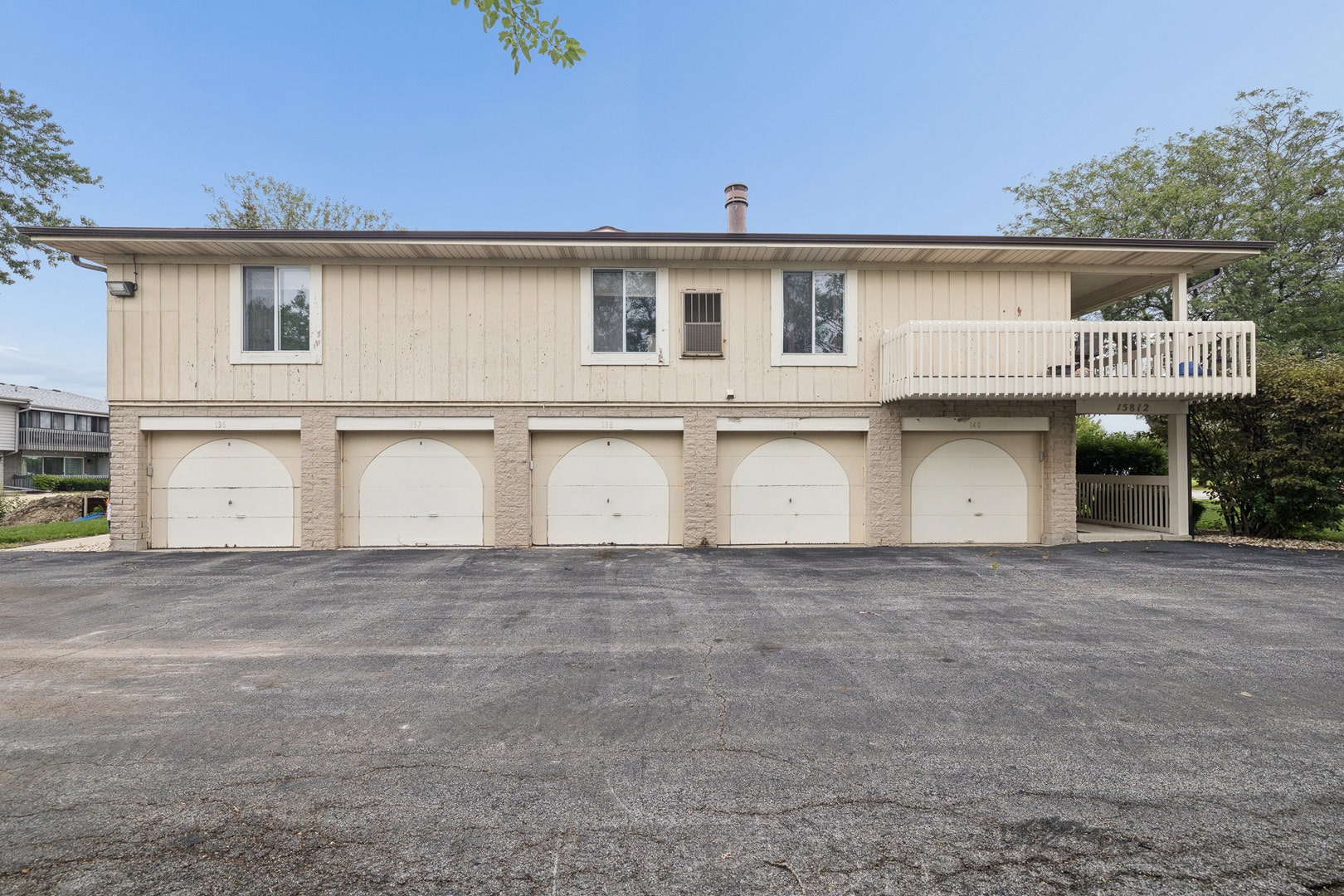 15812 86th Avenue, #136, Orland Park, IL 60462 15812 86th Avenue, #136, Orland Park, IL 60462