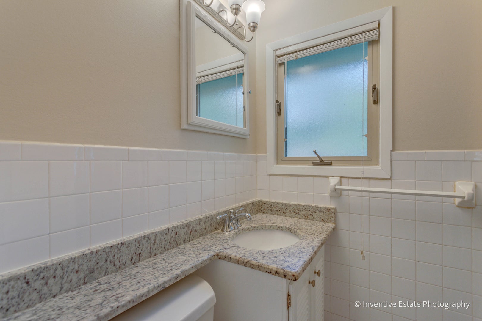 825 Oxford Street, Downers Grove, IL 60516 825 Oxford Street, Downers Grove, IL 60516