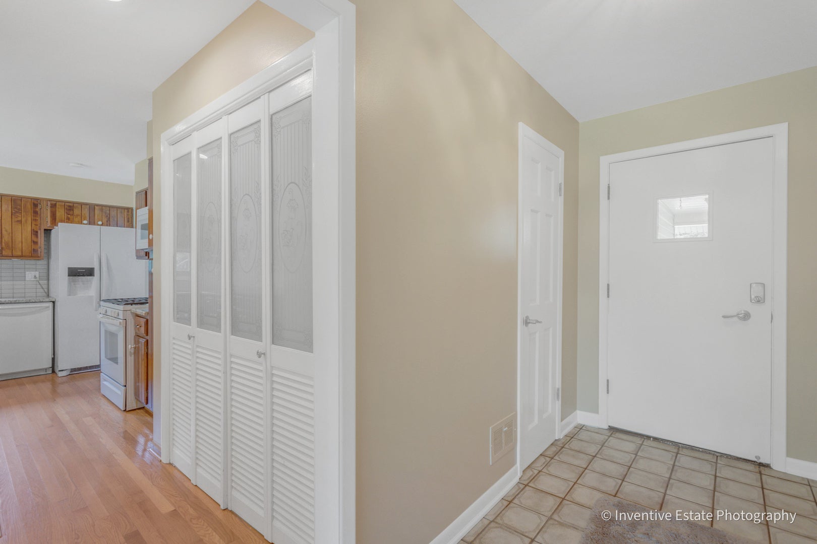 825 Oxford Street, Downers Grove, IL 60516 825 Oxford Street, Downers Grove, IL 60516