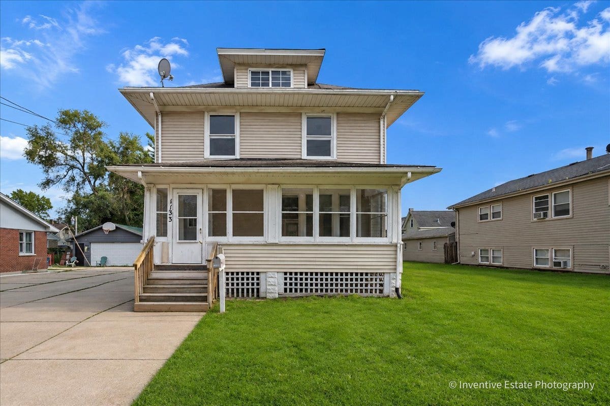 1133 Liberty Street, Aurora, IL 60505 1133 Liberty Street, Aurora, IL 60505