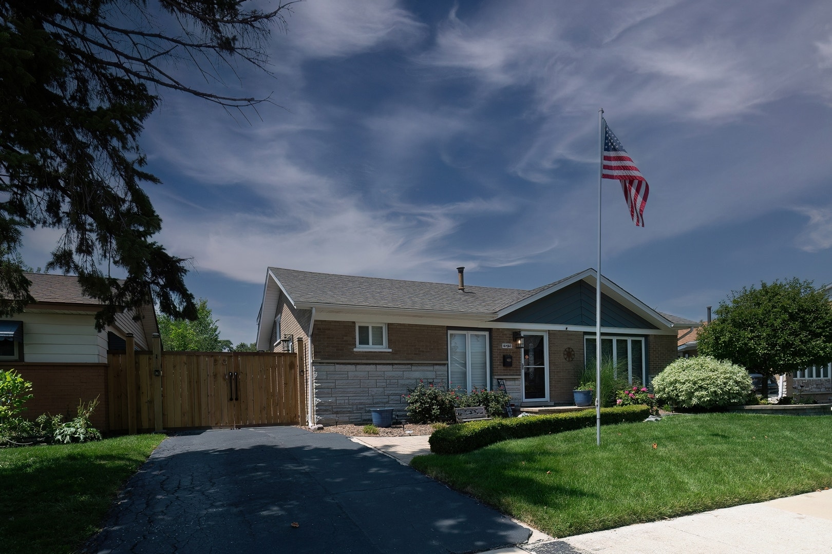 16450 67th Court, Tinley Park, IL 60477 16450 67th Court, Tinley Park, IL 60477