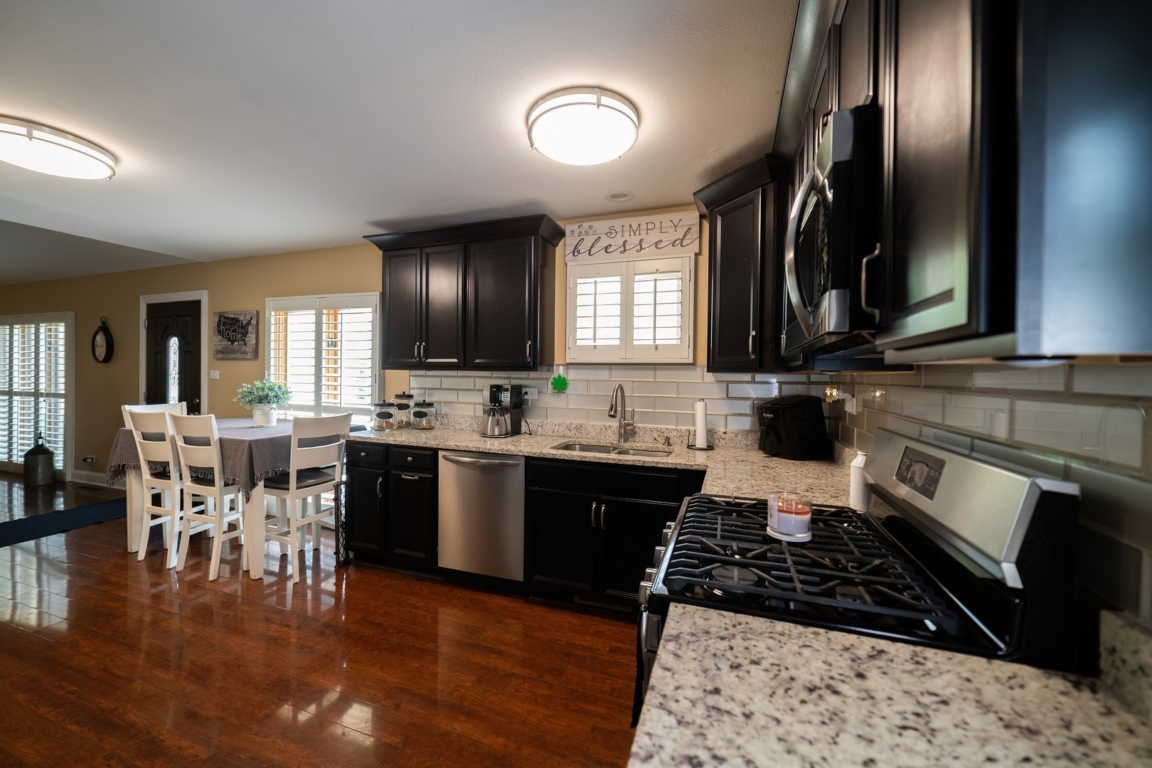 16450 67th Court, Tinley Park, IL 60477 16450 67th Court, Tinley Park, IL 60477