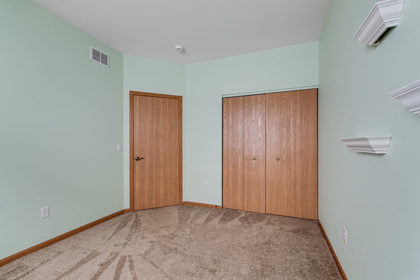 676 S Wellston Lane, Romeoville, IL 60446 676 S Wellston Lane, Romeoville, IL 60446