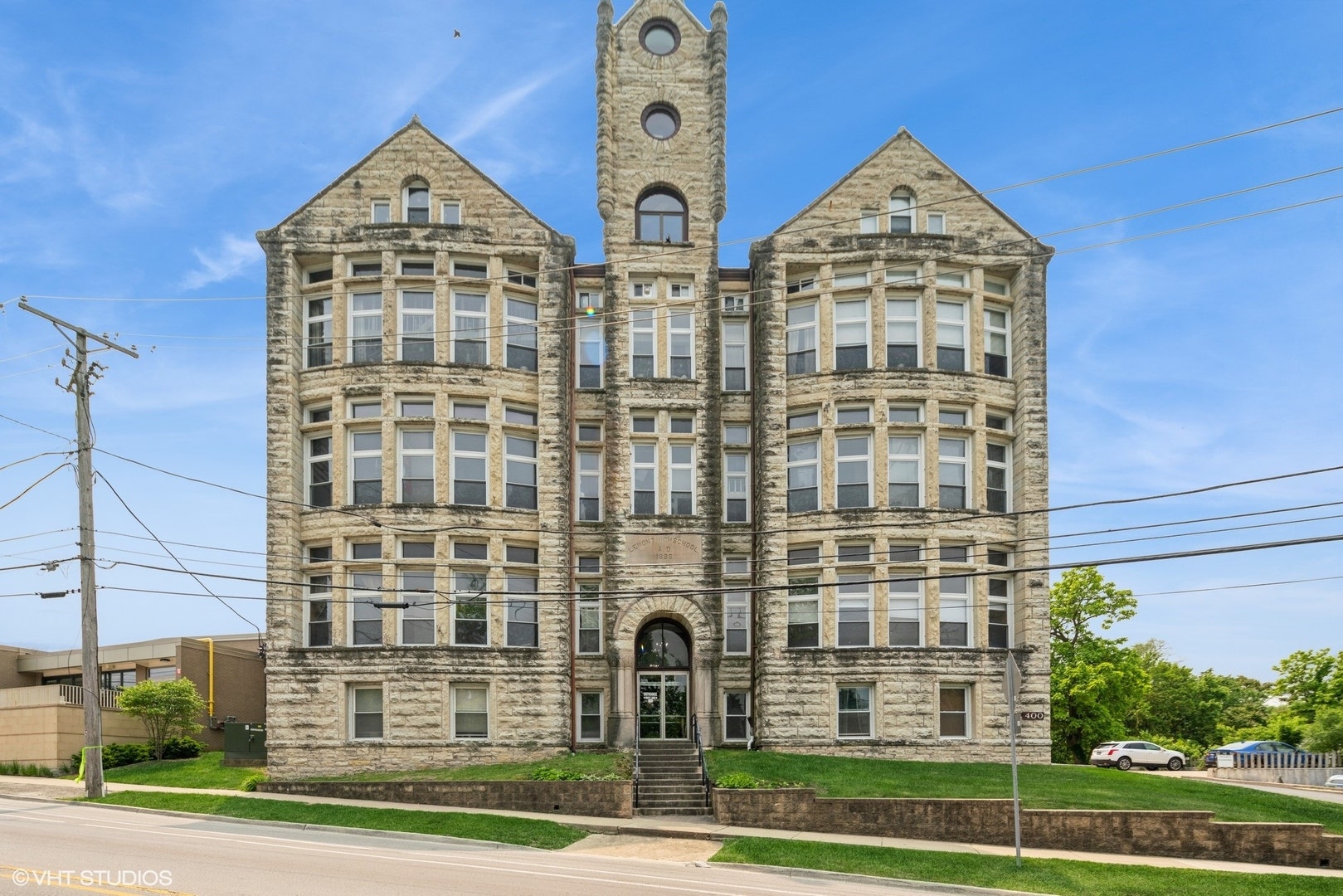400 Mccarthy Road, #421, Lemont, IL 60439 400 Mccarthy Road, #421, Lemont, IL 60439