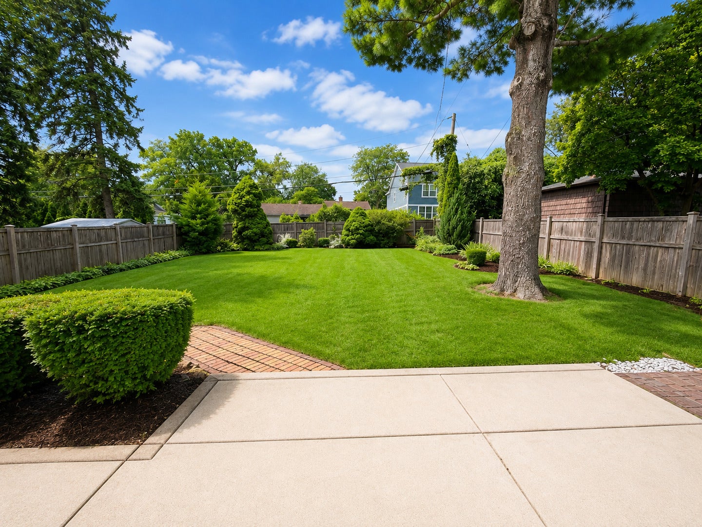 4216 Elm Street, Downers Grove, IL 60515 4216 Elm Street, Downers Grove, IL 60515