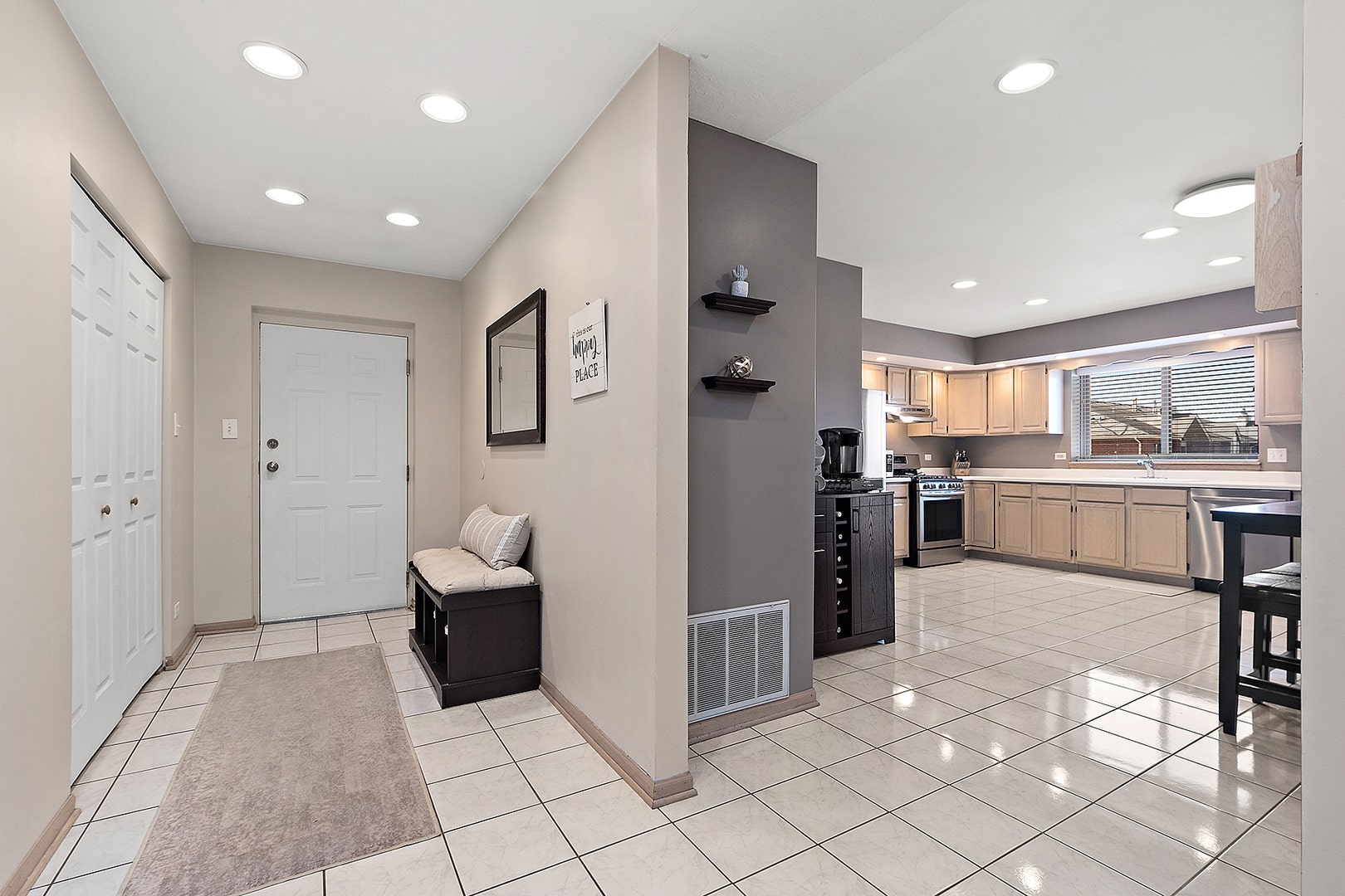 18245 66th Court, #3A, Tinley Park, IL 60477 18245 66th Court, #3A, Tinley Park, IL 60477