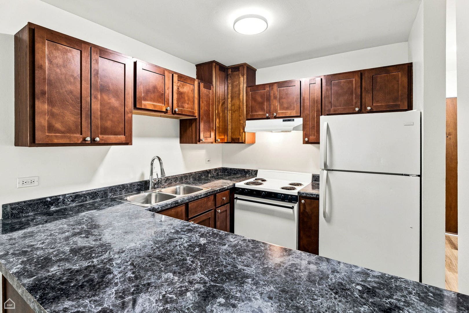 543 Burlington Avenue, #202, Downers Grove, IL 60515