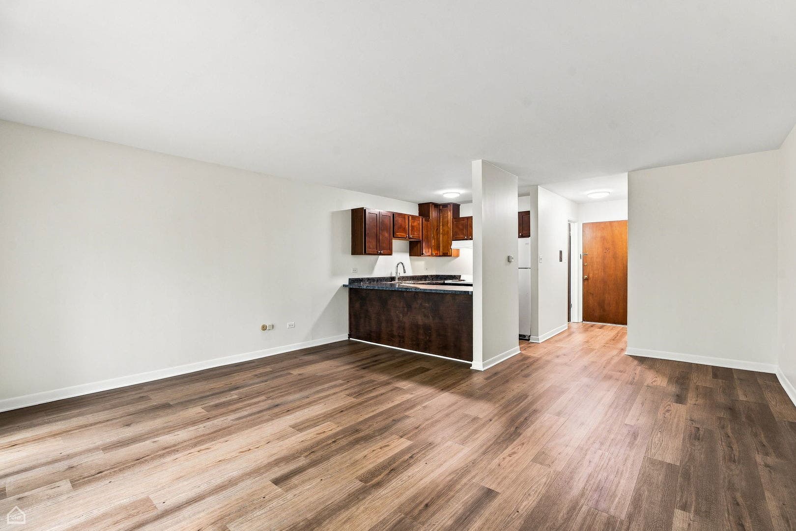543 Burlington Avenue, #202, Downers Grove, IL 60515