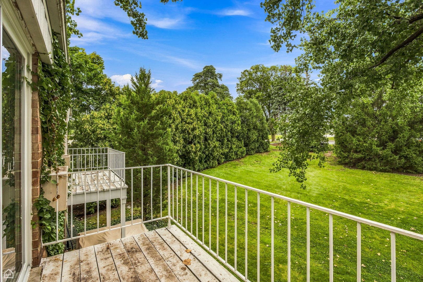 543 Burlington Avenue, #202, Downers Grove, IL 60515