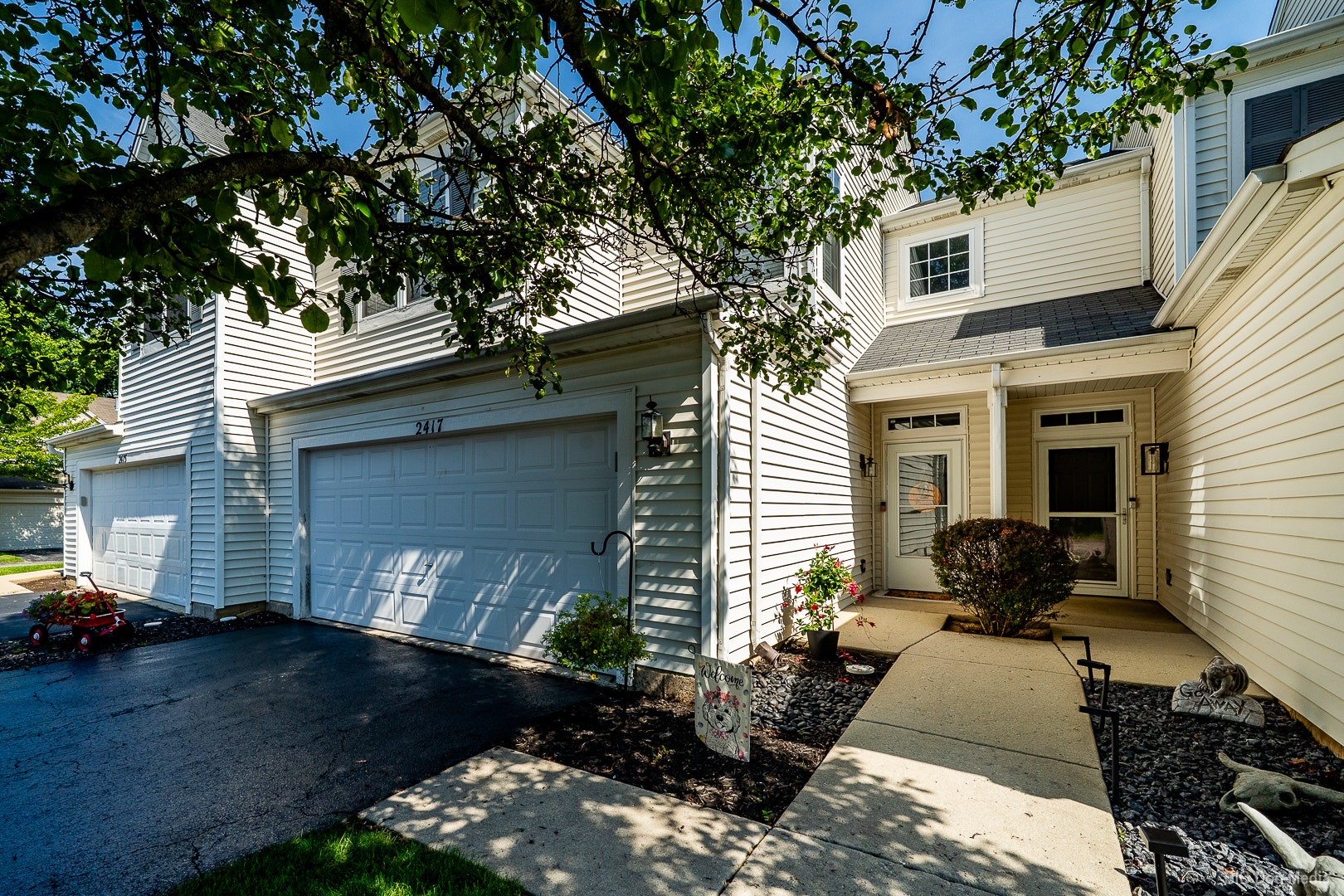 2417 Brush Hill Circle, Joliet, IL 60432 2417 Brush Hill Circle, Joliet, IL 60432