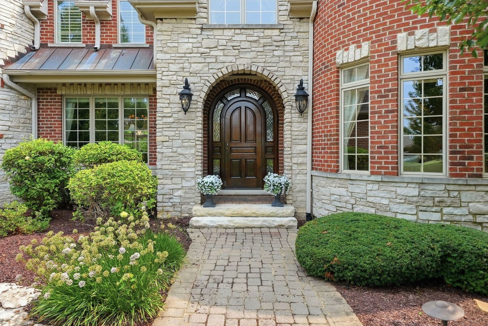 105 Forest Edge Drive, Palos Park, IL 60464