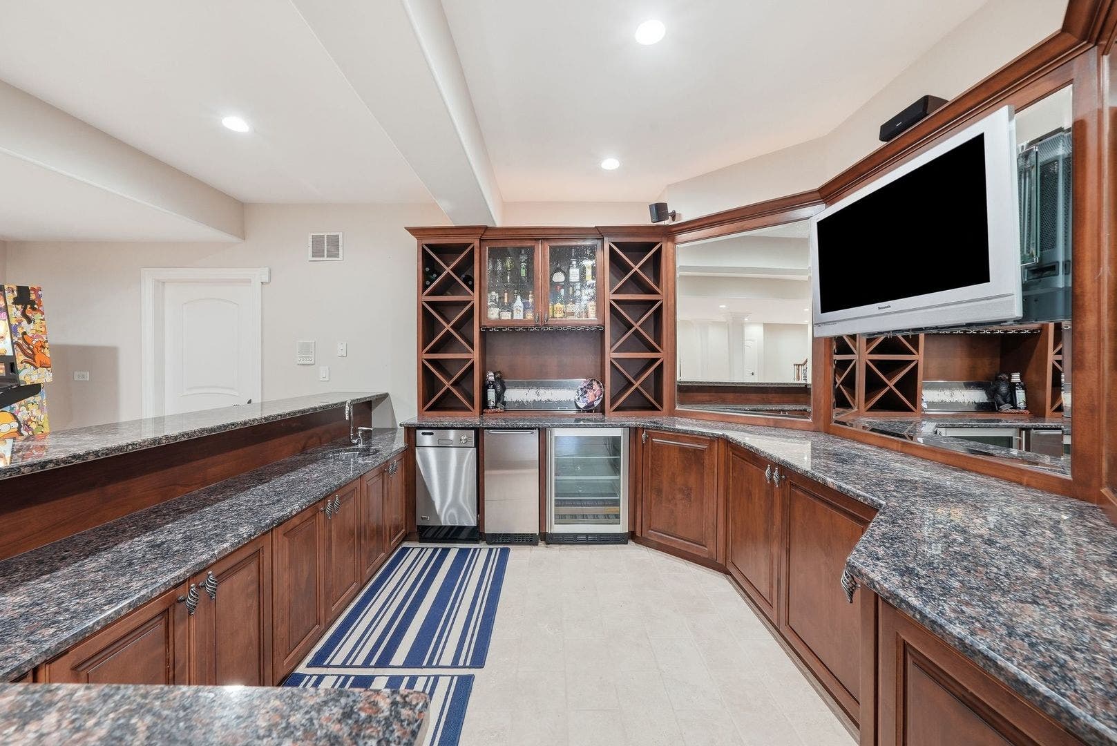 105 Forest Edge Drive, Palos Park, IL 60464