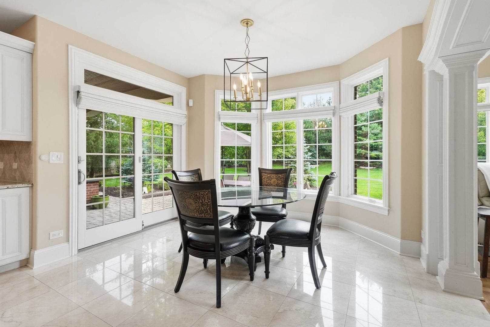 105 Forest Edge Drive, Palos Park, IL 60464