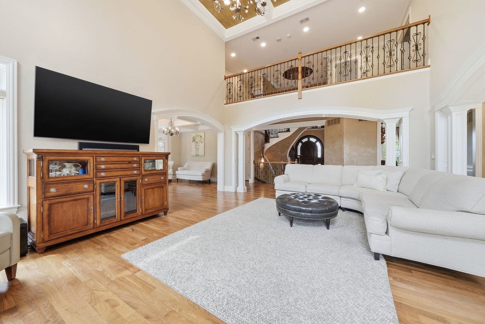 105 Forest Edge Drive, Palos Park, IL 60464