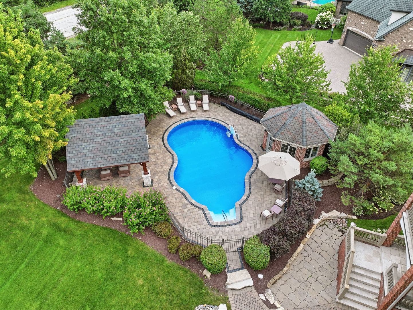 105 Forest Edge Drive, Palos Park, IL 60464