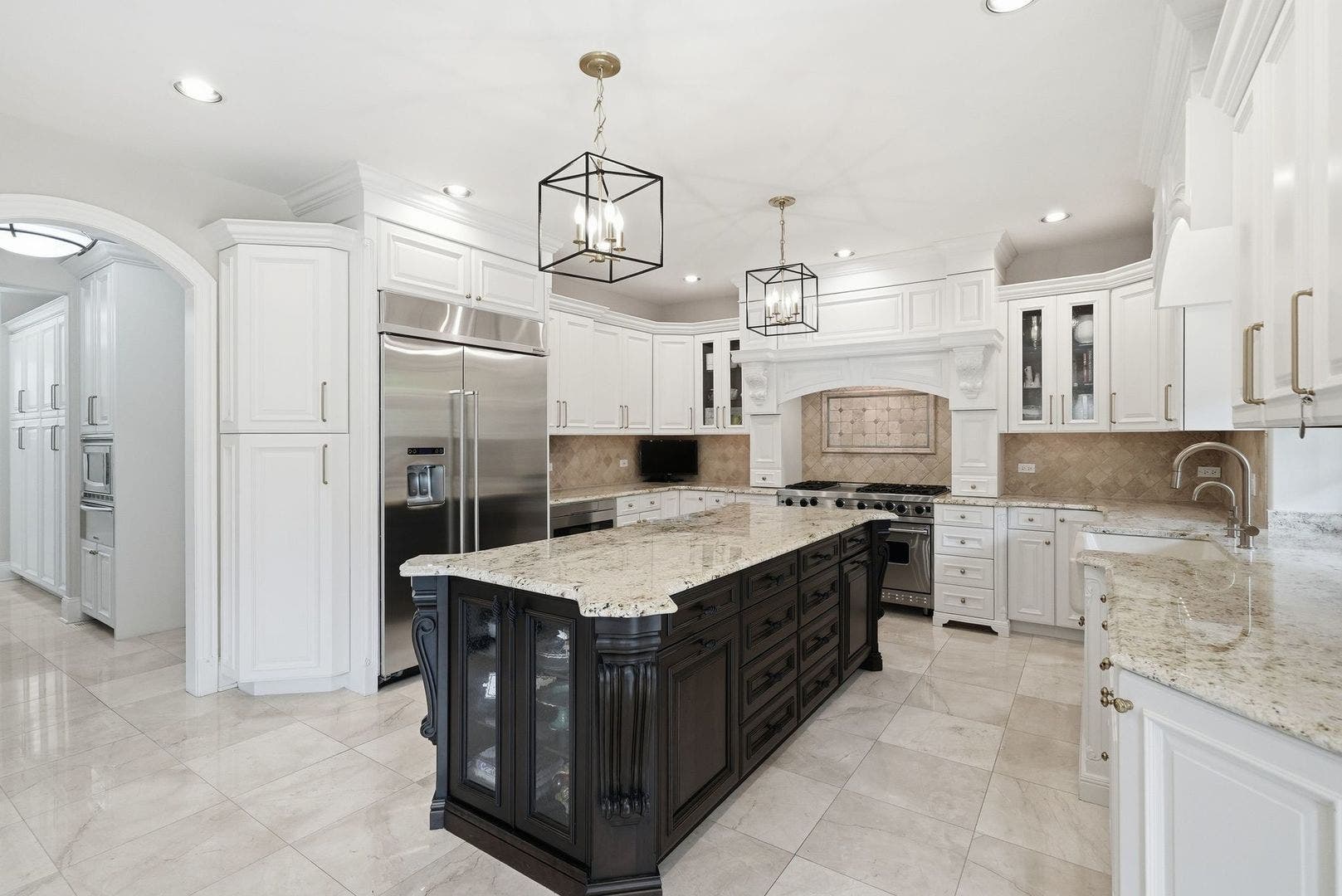 105 Forest Edge Drive, Palos Park, IL 60464