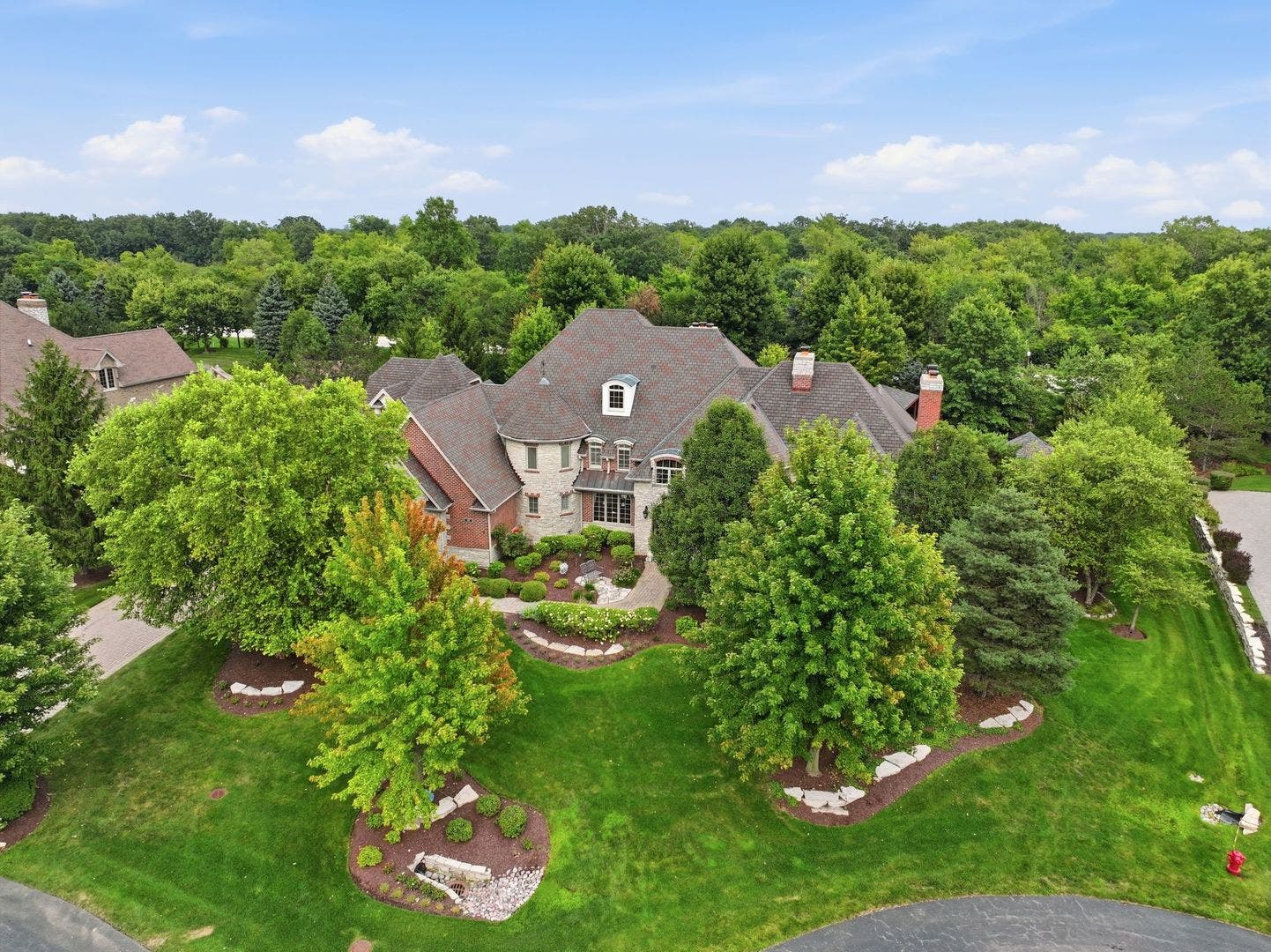 105 Forest Edge Drive, Palos Park, IL 60464