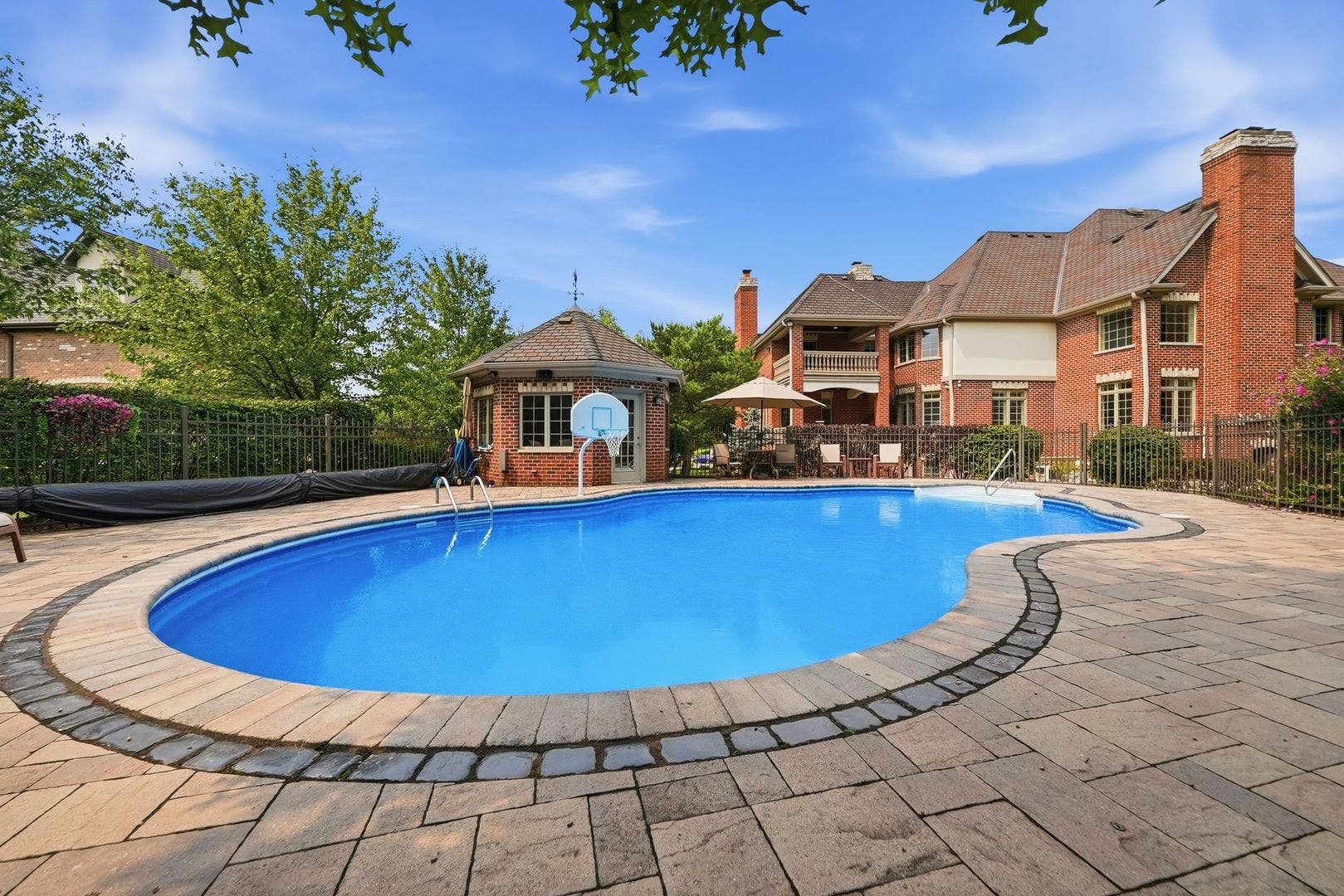 105 Forest Edge Drive, Palos Park, IL 60464