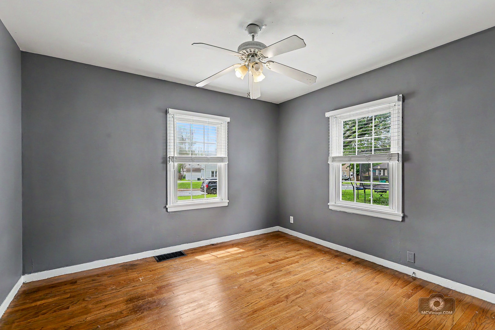 1530 Marquette Court, Joliet, IL 60435