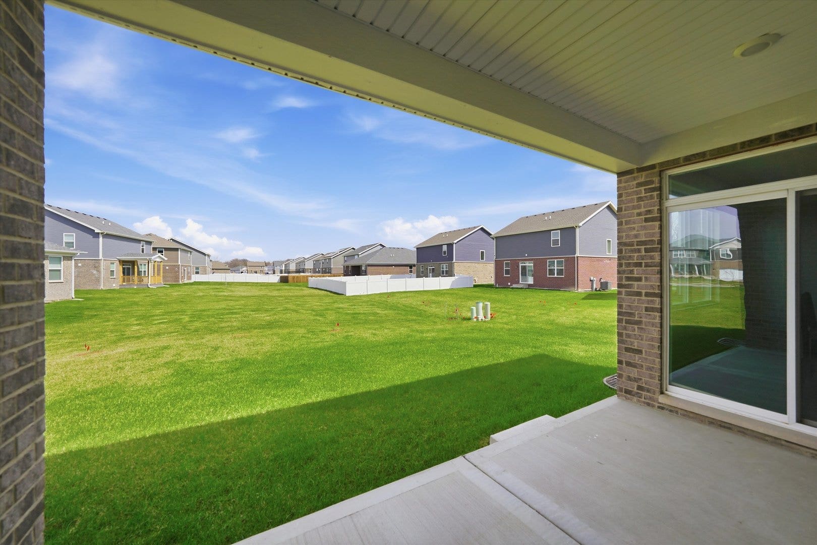 6208 Longford Lane, Tinley Park, IL 60477 A Covered Patio With a Great View!!