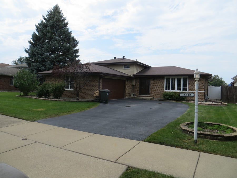 Property photo for 15612 Lockwood Avenue, Oak Forest, IL