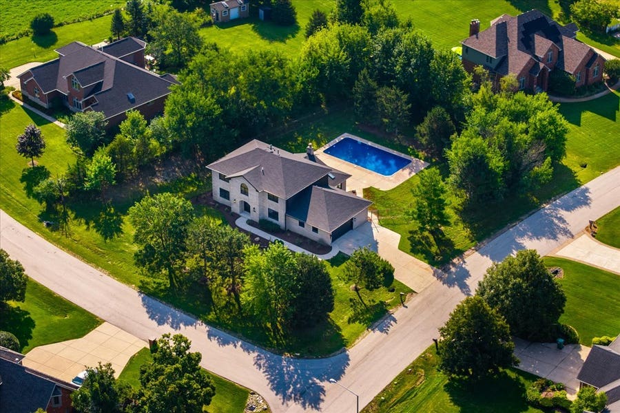 Property photo for 13136 Fox Hill Court, Lemont, IL