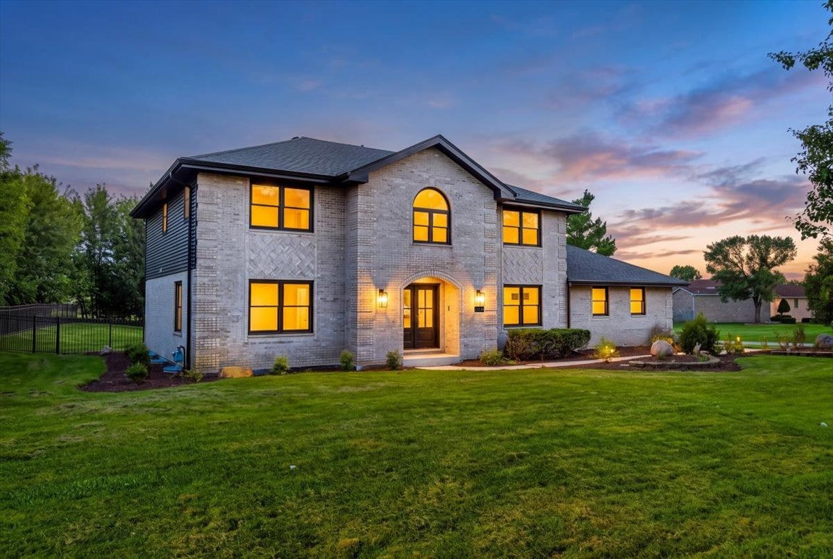 13136 Fox Hill Court, Lemont, IL 60439