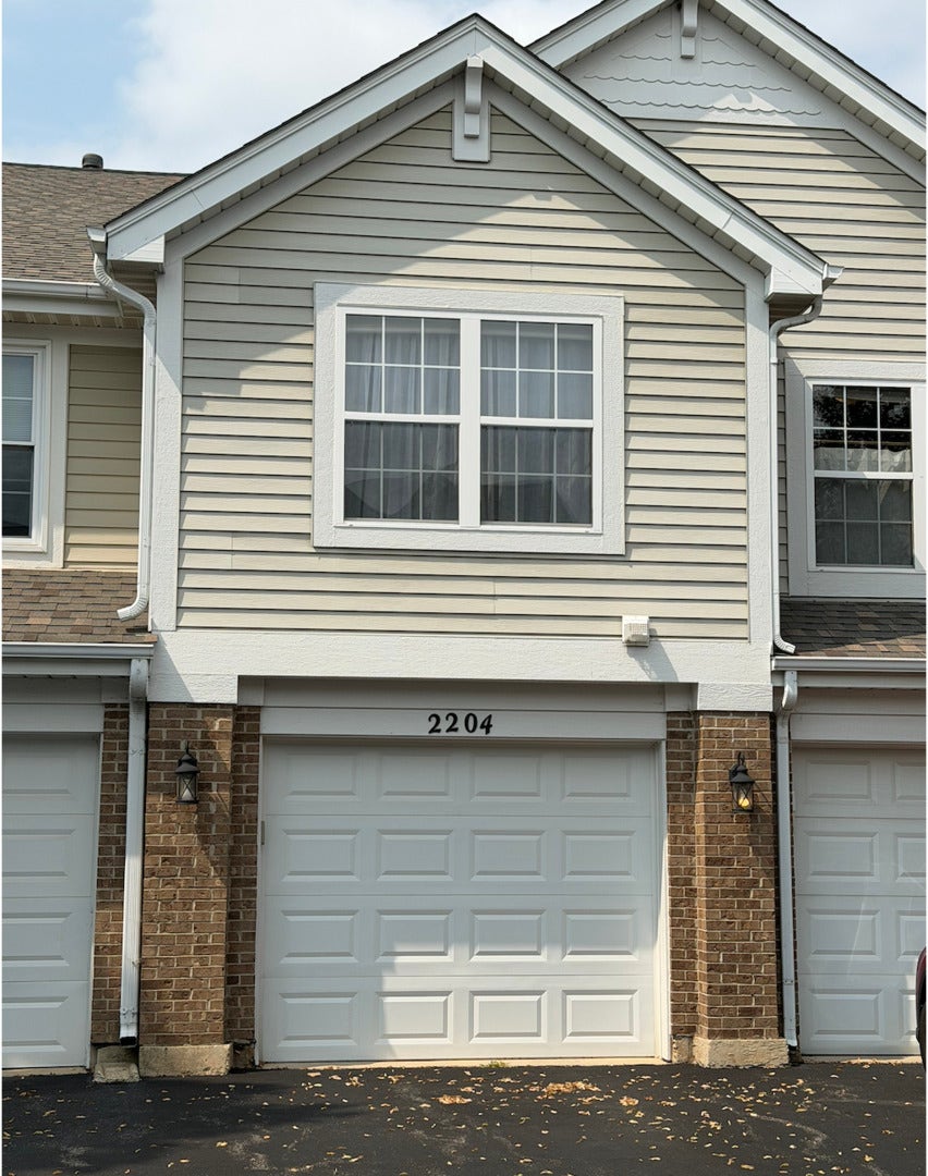 2204 SCOTT Lane, #2204, Aurora, IL 60502