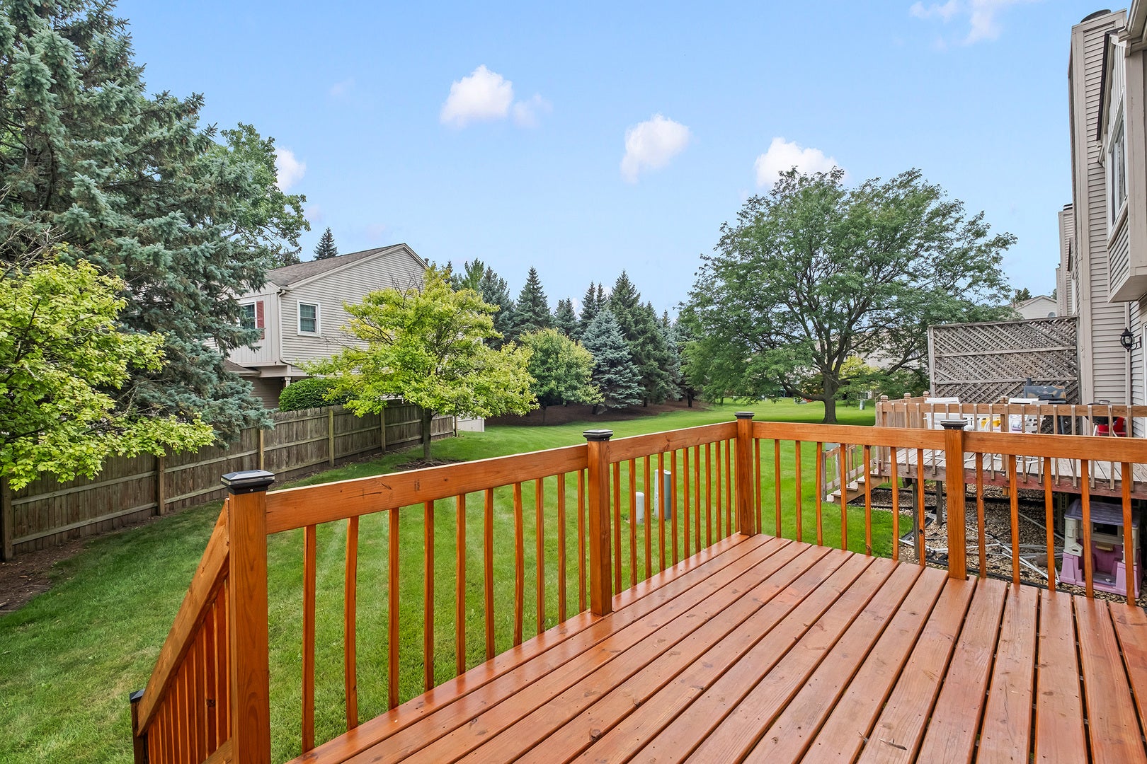 129 W Robinhood Way, Bolingbrook, IL 60440