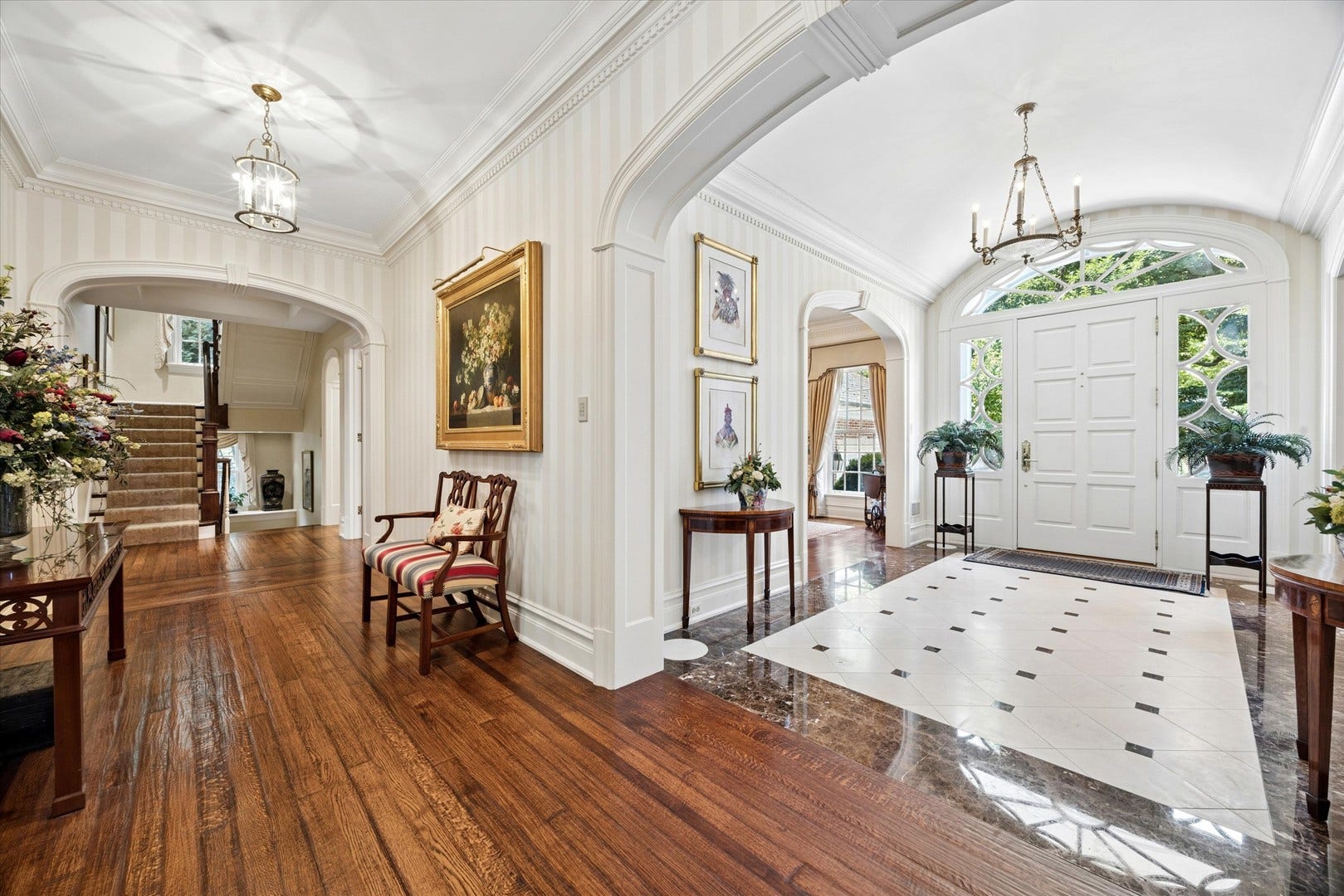 665 Plumtree Road, Glen Ellyn, IL 60137 665 Plumtree Road, Glen Ellyn, IL 60137