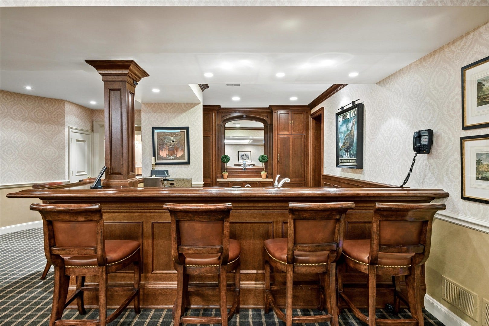 665 Plumtree Road, Glen Ellyn, IL 60137 665 Plumtree Road, Glen Ellyn, IL 60137