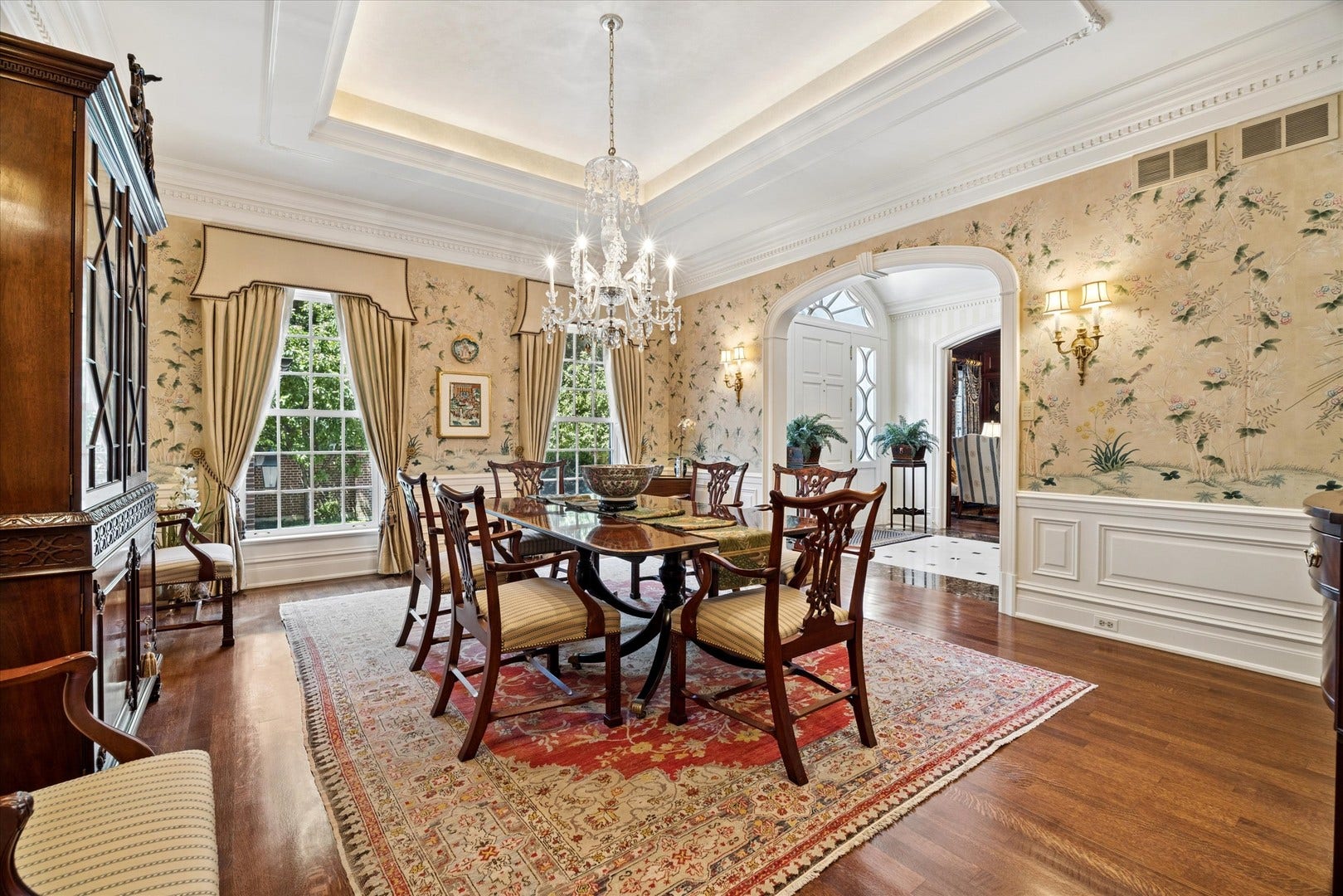 665 Plumtree Road, Glen Ellyn, IL 60137 665 Plumtree Road, Glen Ellyn, IL 60137