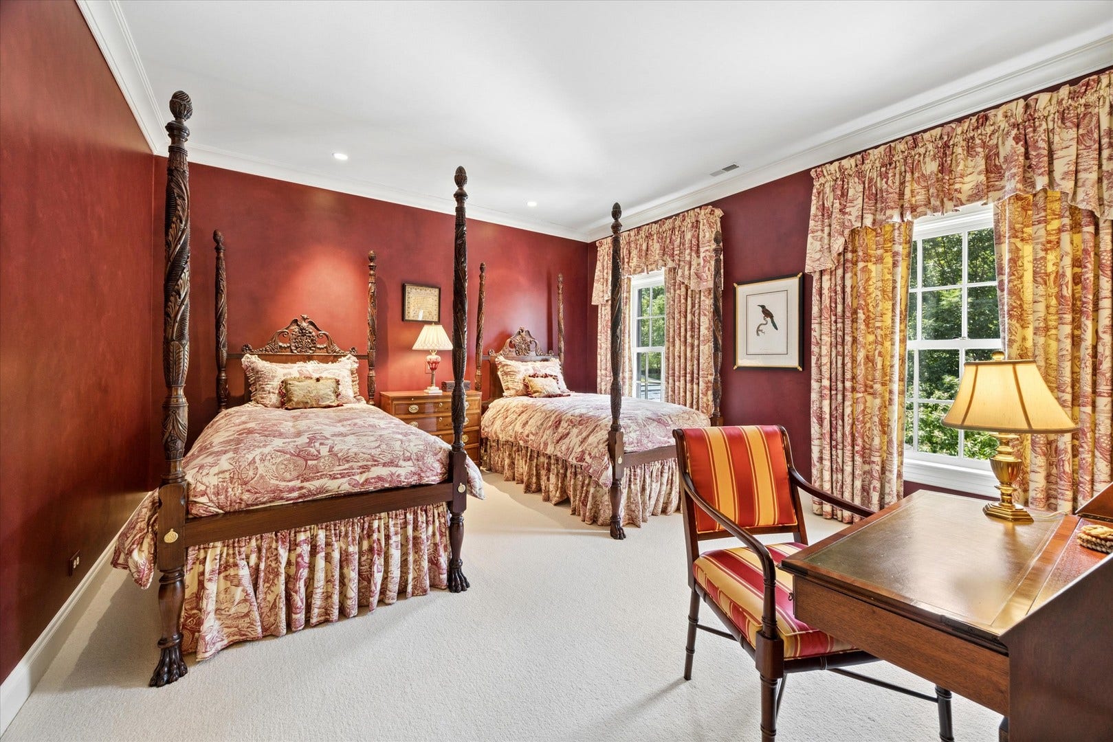 665 Plumtree Road, Glen Ellyn, IL 60137 665 Plumtree Road, Glen Ellyn, IL 60137