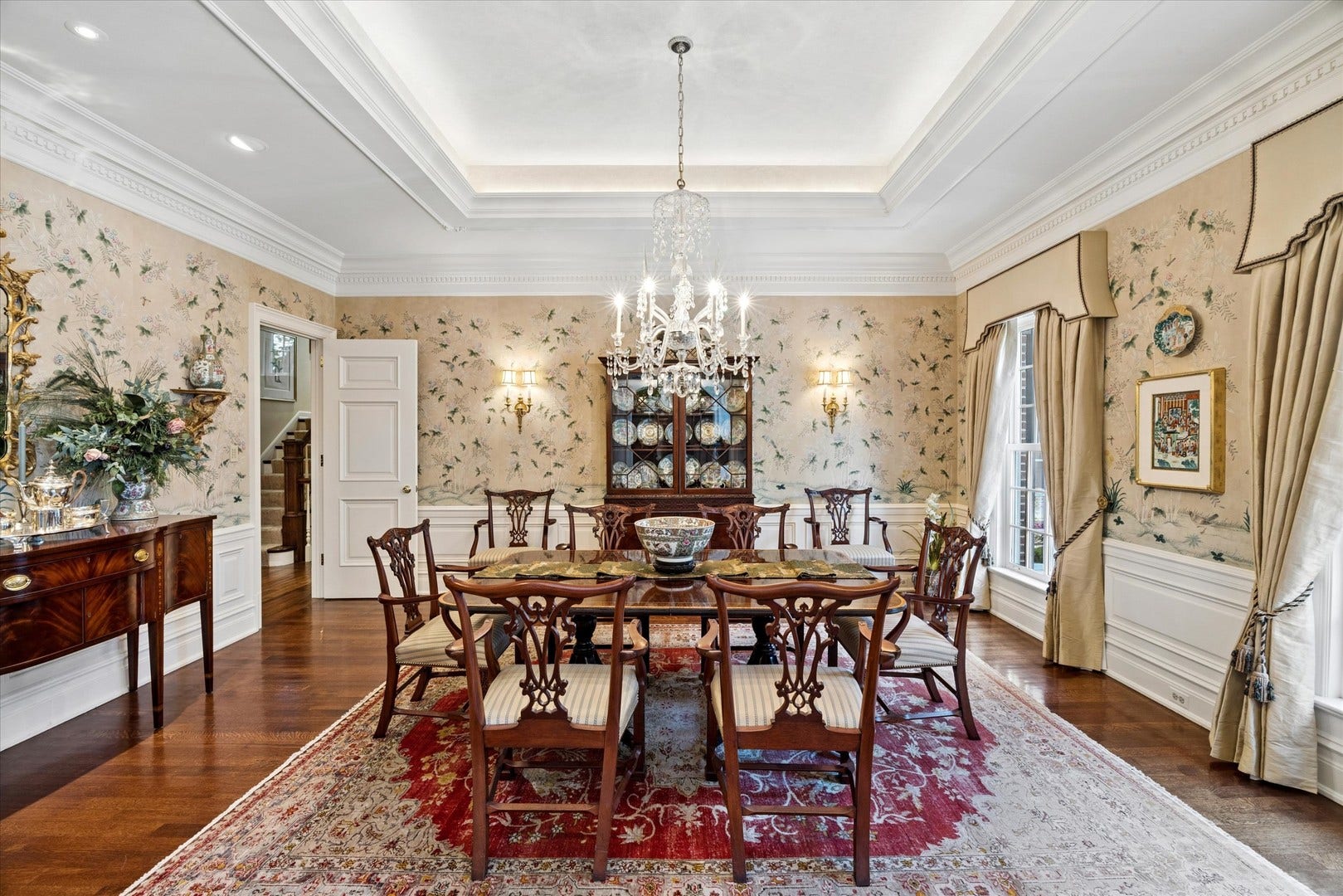 665 Plumtree Road, Glen Ellyn, IL 60137 665 Plumtree Road, Glen Ellyn, IL 60137