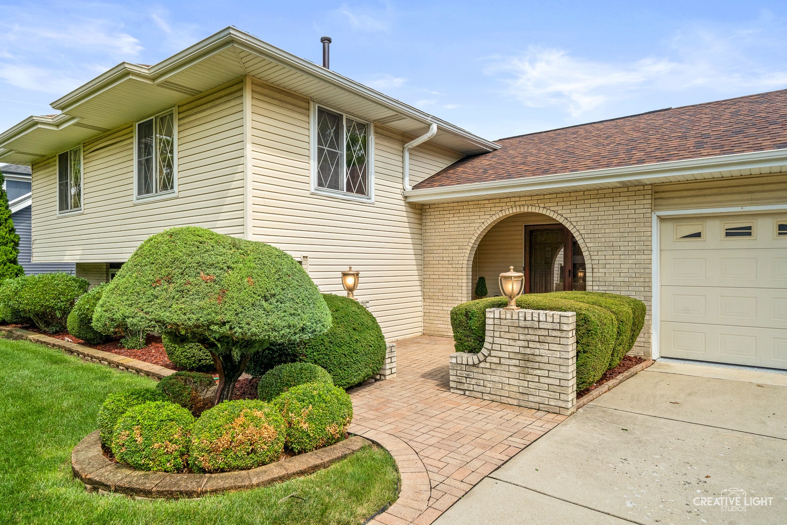 3149 Venard Road, Downers Grove, IL 60515