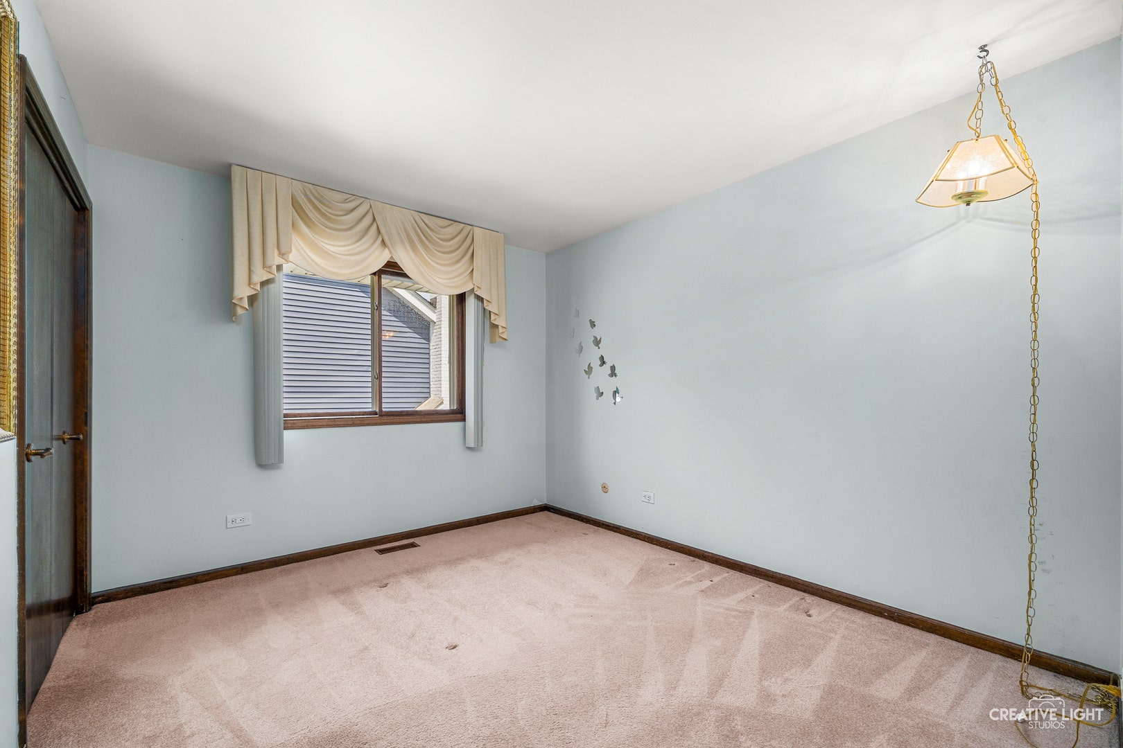 3149 Venard Road, Downers Grove, IL 60515