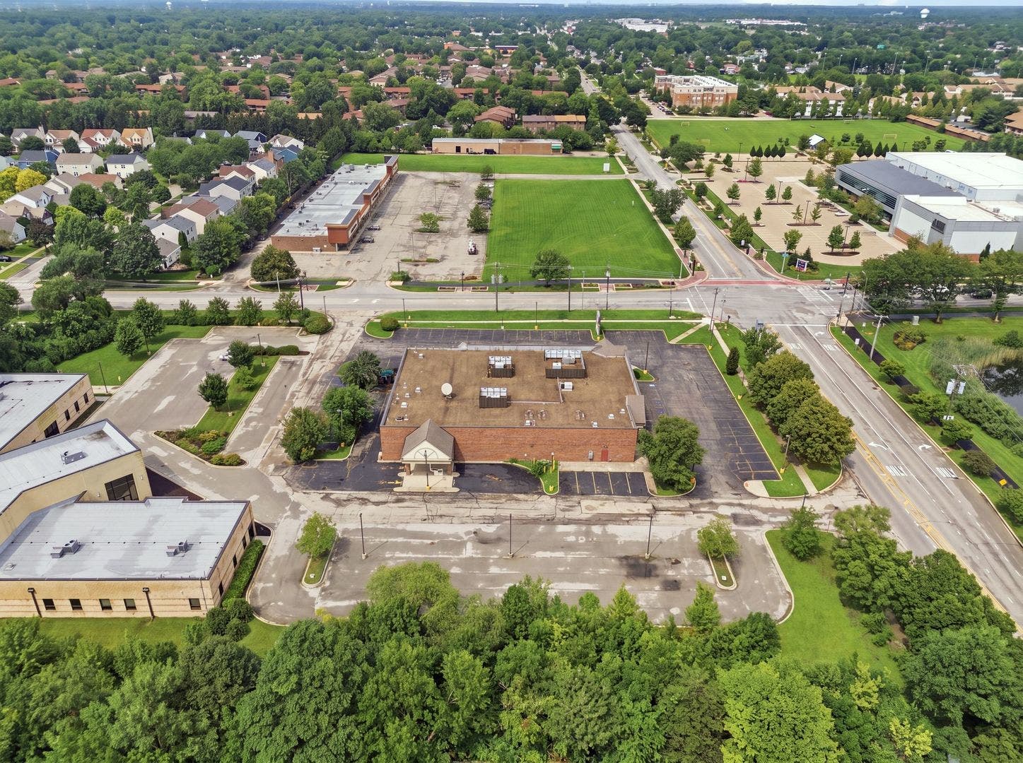 683 83rd Street, Bolingbrook, IL 60440 683 83rd Street, Bolingbrook, IL 60440