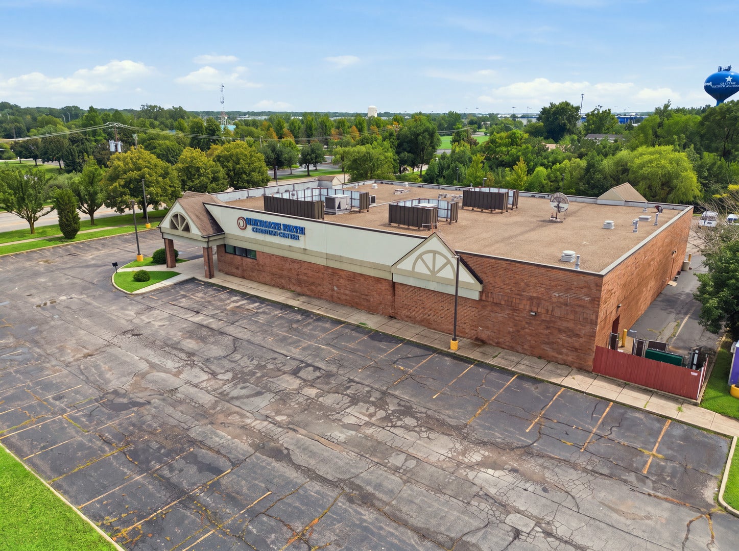 683 83rd Street, Bolingbrook, IL 60440 683 83rd Street, Bolingbrook, IL 60440