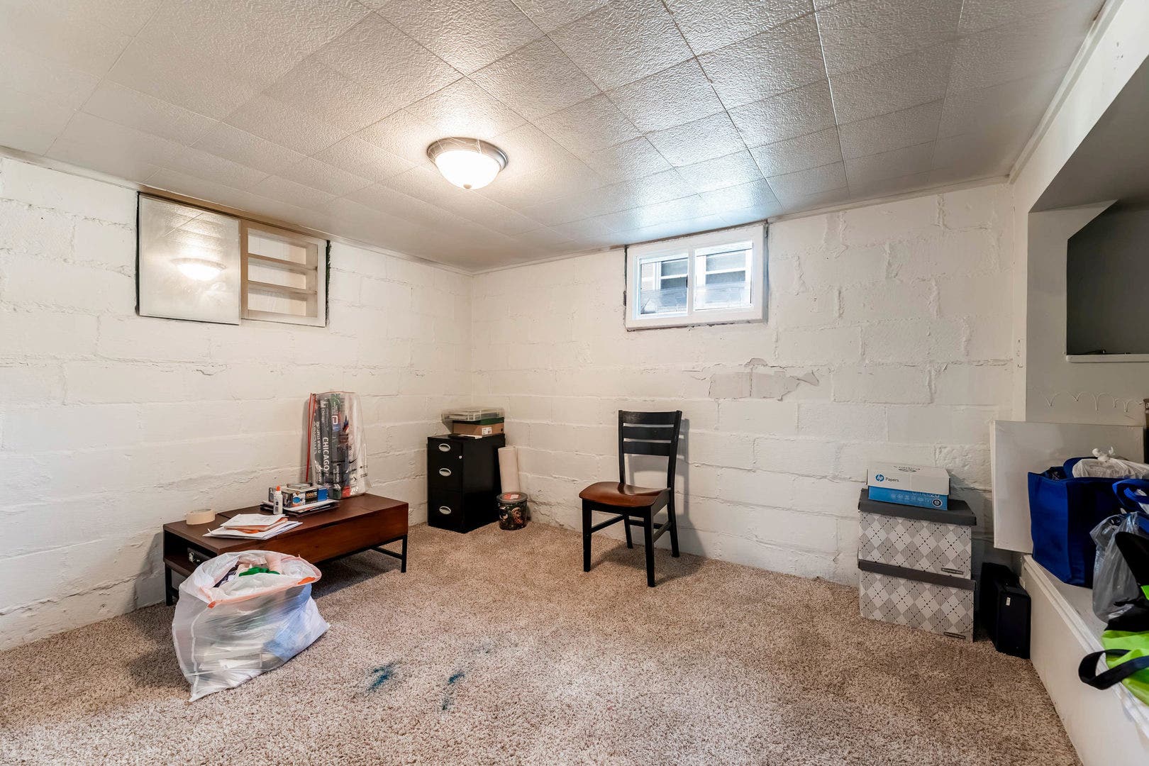 833 Douglas Avenue, Aurora, IL 60505 833 Douglas Avenue, Aurora, IL 60505