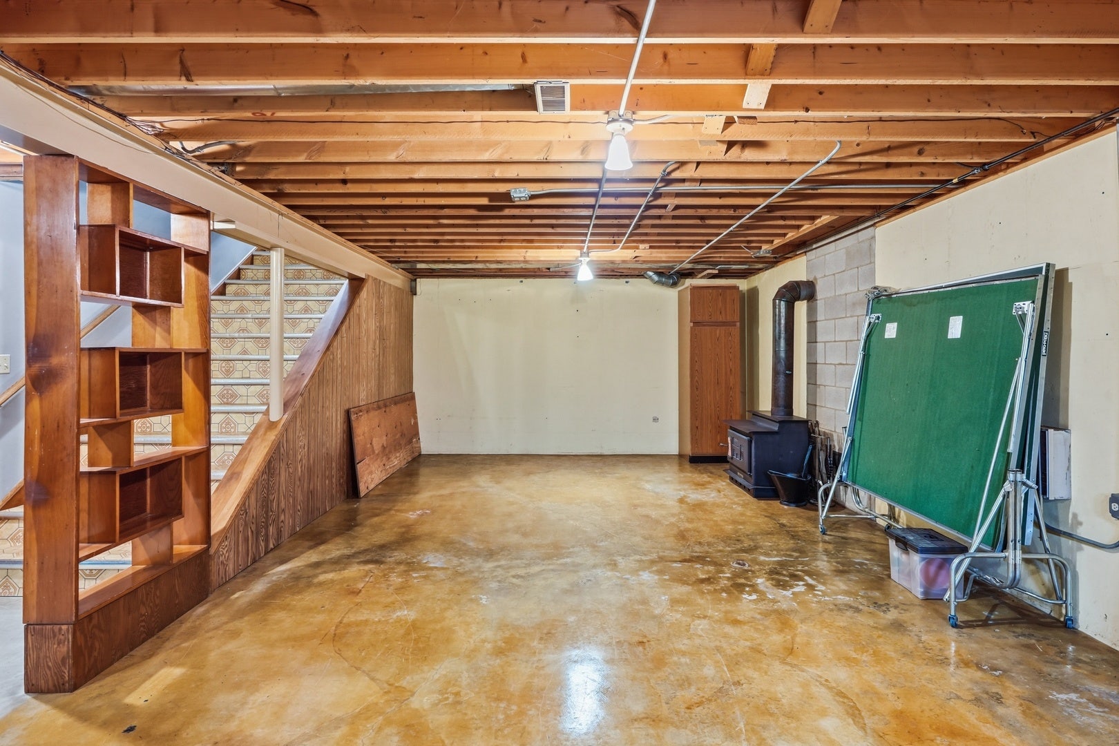 711 Miller Street, Beecher, IL 60401 711 Miller Street, Beecher, IL 60401