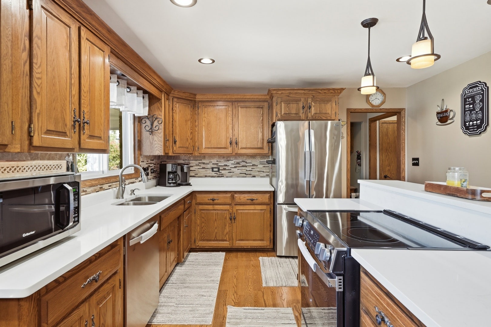 711 Miller Street, Beecher, IL 60401 711 Miller Street, Beecher, IL 60401