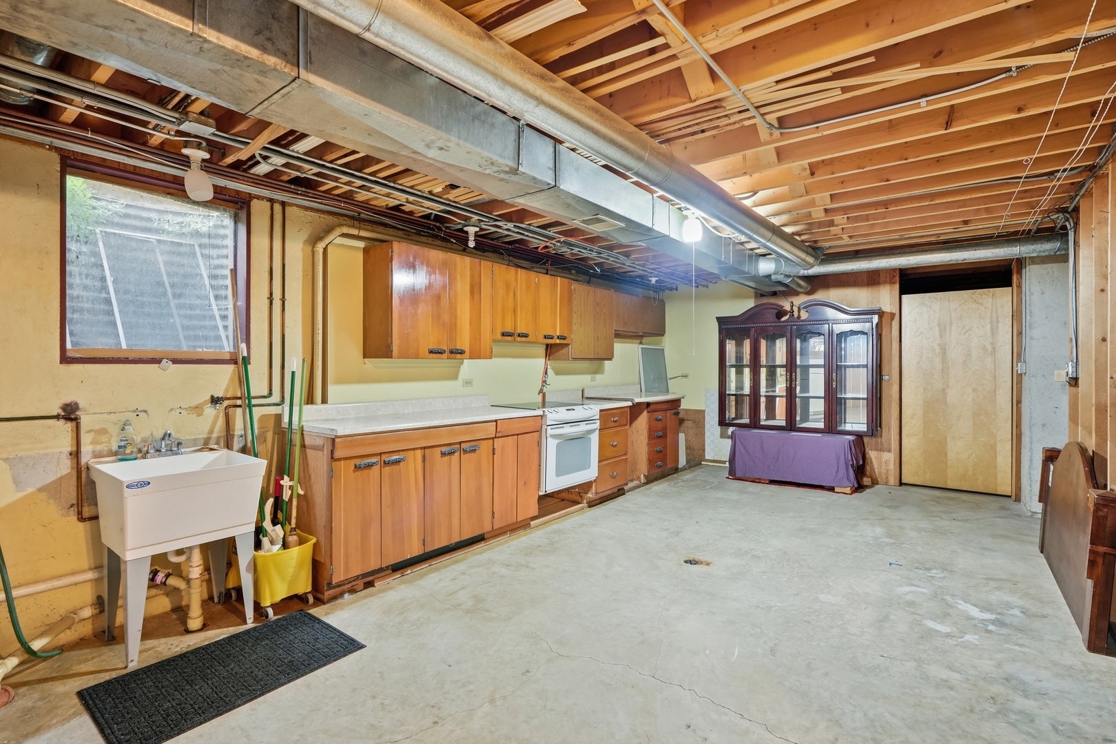 711 Miller Street, Beecher, IL 60401 711 Miller Street, Beecher, IL 60401