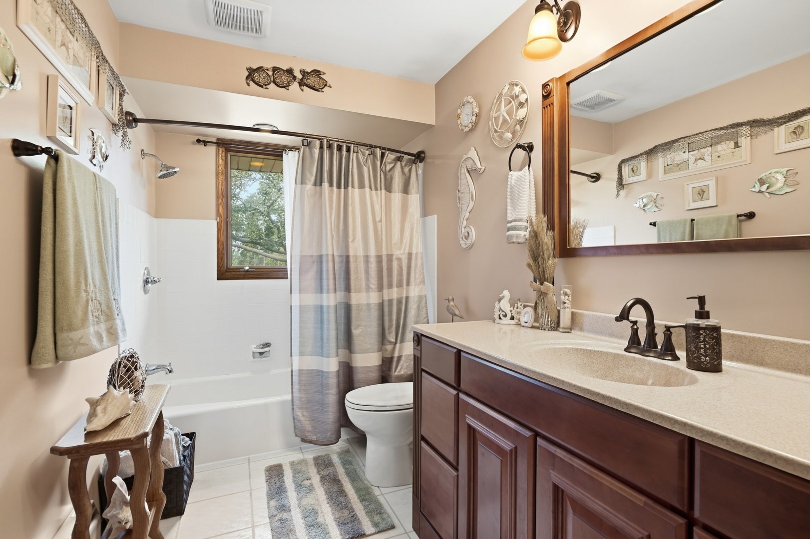 711 Miller Street, Beecher, IL 60401 711 Miller Street, Beecher, IL 60401