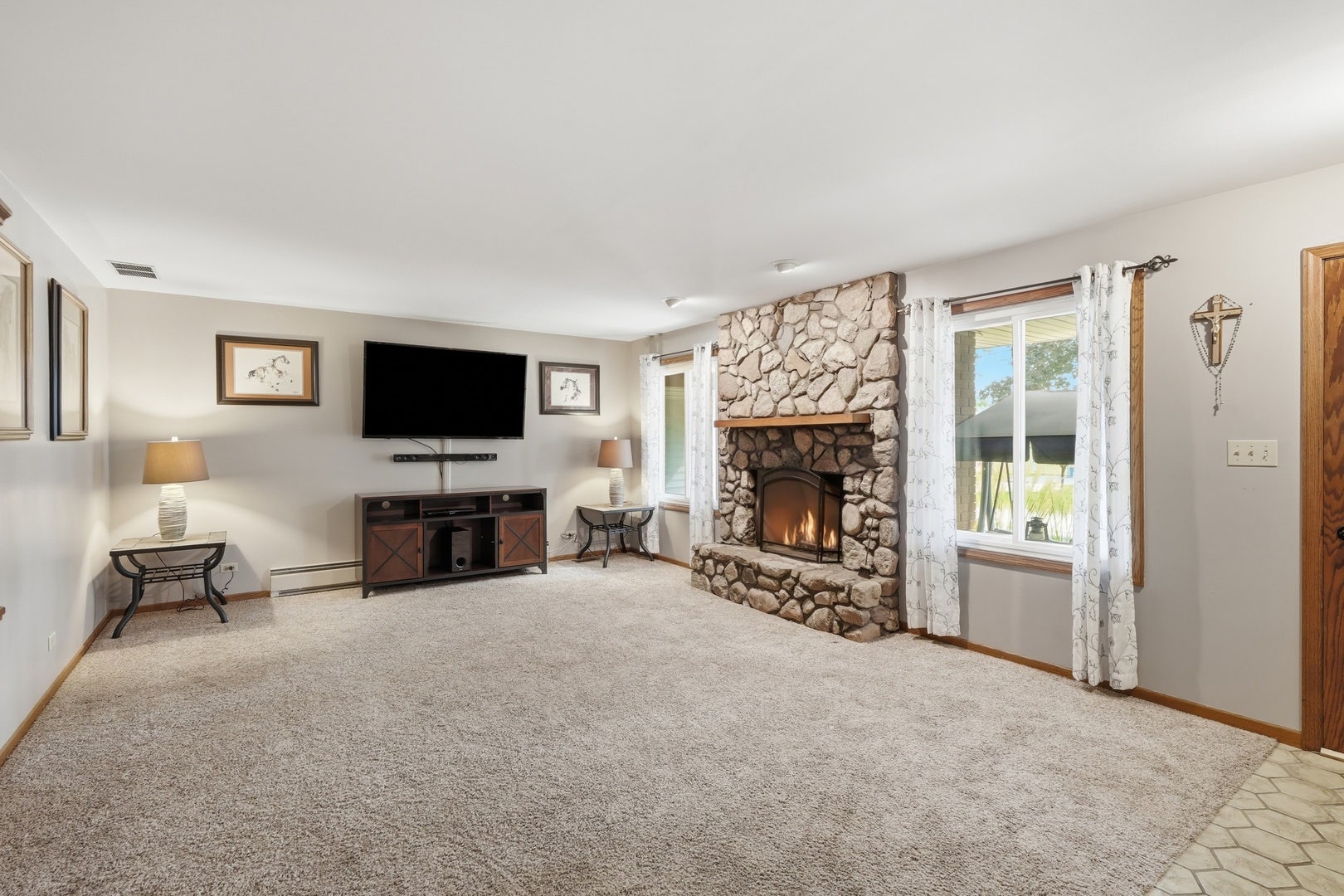 711 Miller Street, Beecher, IL 60401 711 Miller Street, Beecher, IL 60401