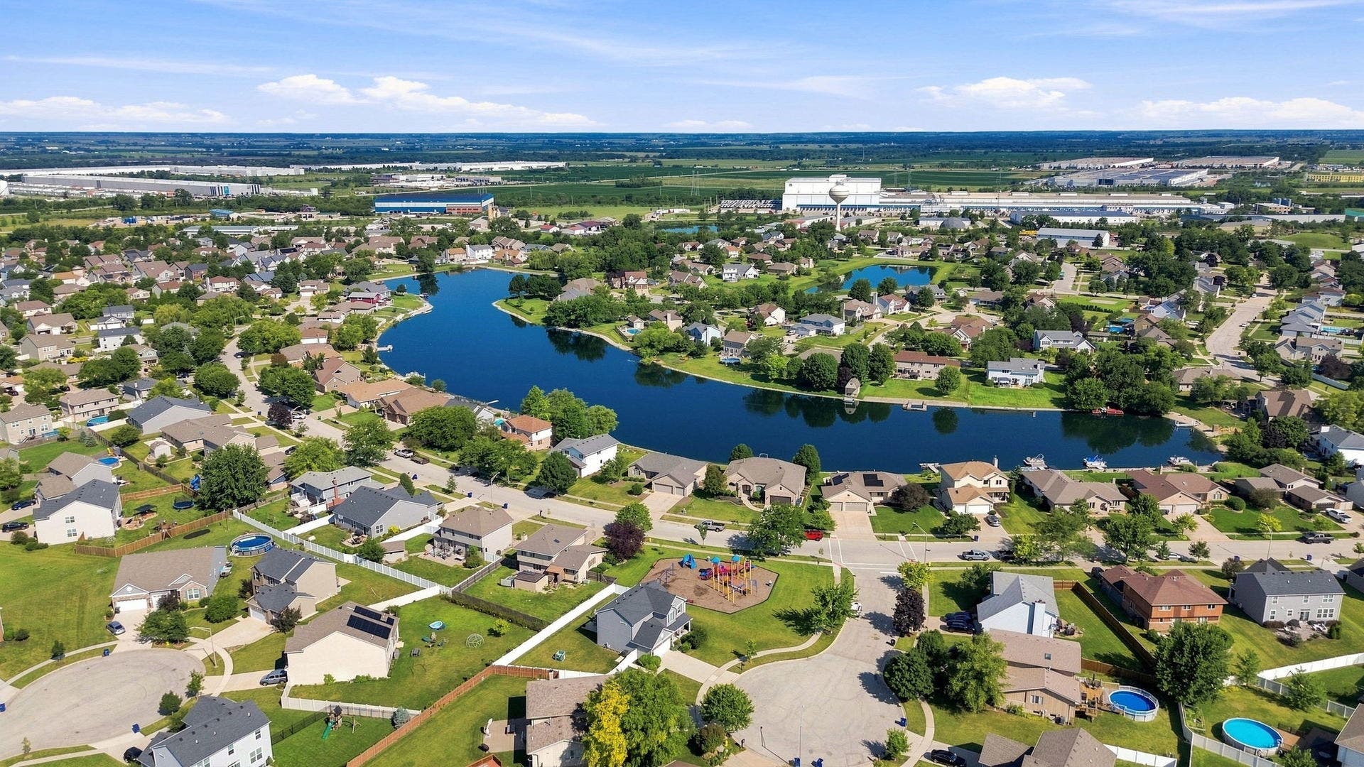 611 Edgewater Drive, Minooka, IL 60447 611 Edgewater Drive, Minooka, IL 60447