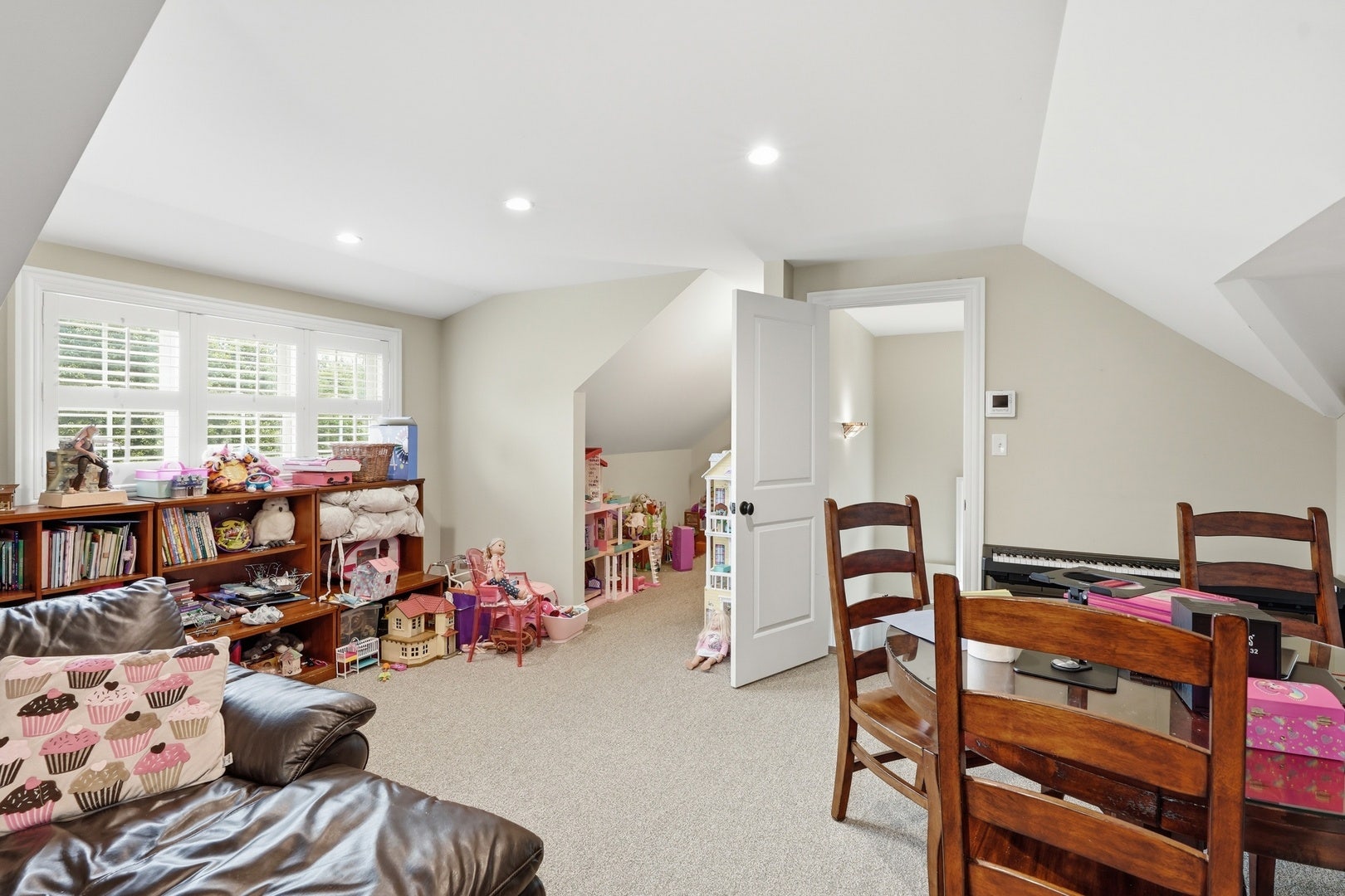 14410 3RD Avenue, Orland Park, IL 60462 14410 3RD Avenue, Orland Park, IL 60462